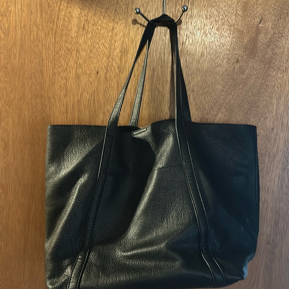 Black Purse
